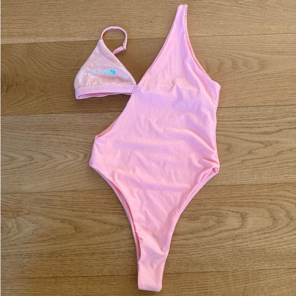 Ezili Swim - One Piece Sequin Detail Swimsuit in Pink